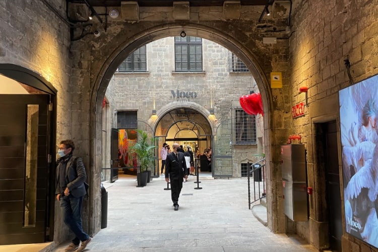 Ingang Moco Museum in Barcelona